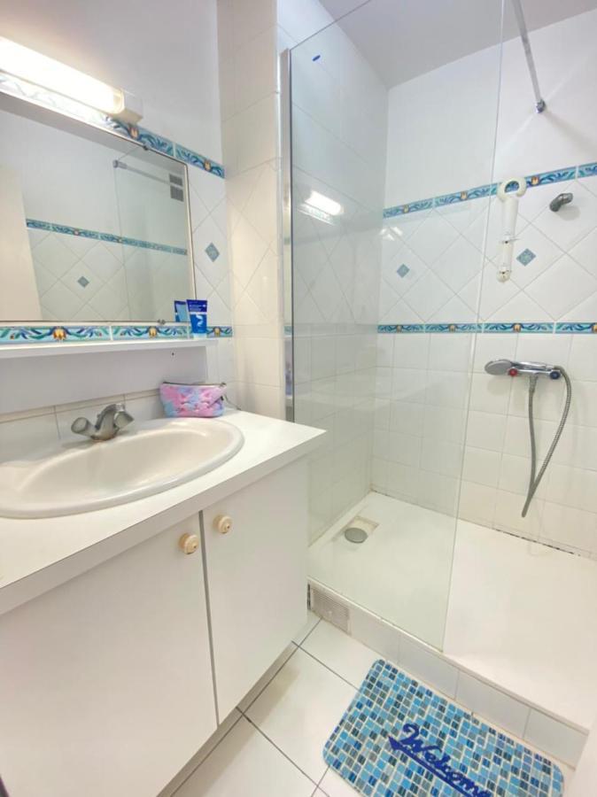 Appartement Bord De Mer Sainte-Anne  Bagian luar foto